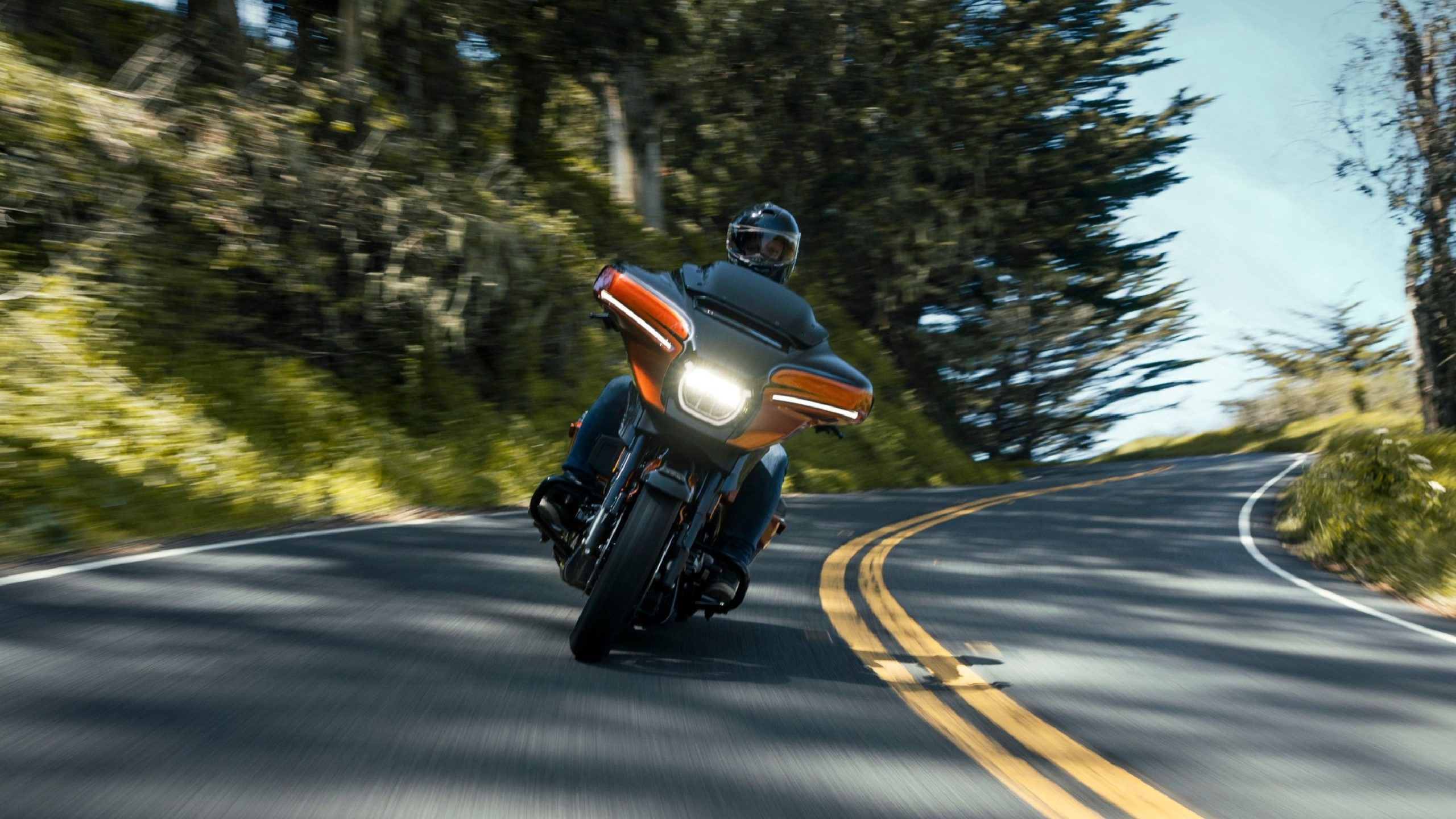 2023 Harley-Davidson CVO Street Glide Action